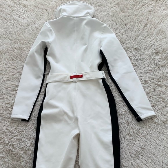 NWT Cordova signature belted ski suit ( fits snug) - Picture 8 of 15